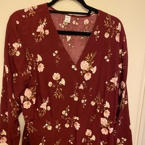 Old Navy Floral Wrap Top